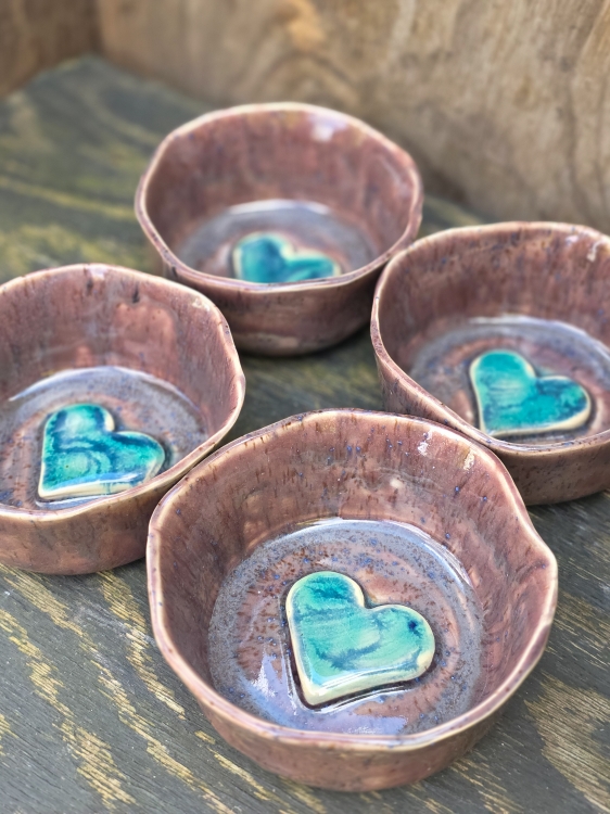 zestaw miseczek ceramicznych do serwowania