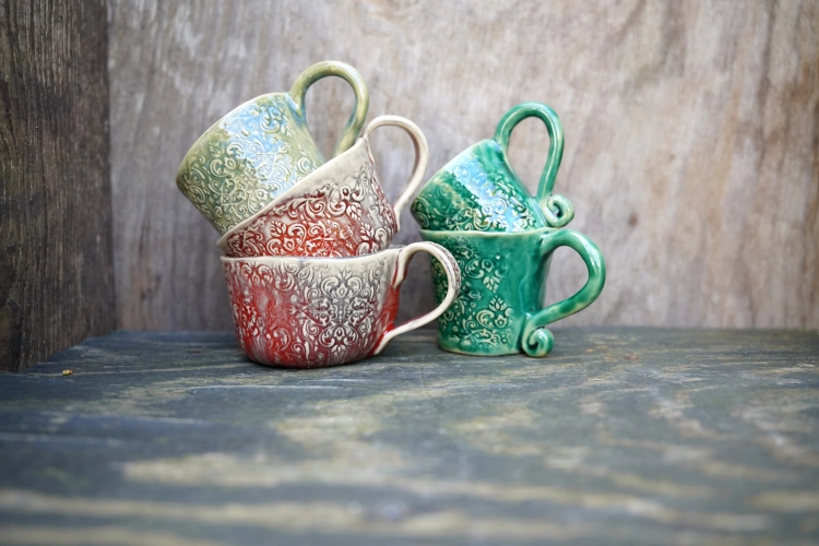 ceramika artystyczna filiżanka Dessimo